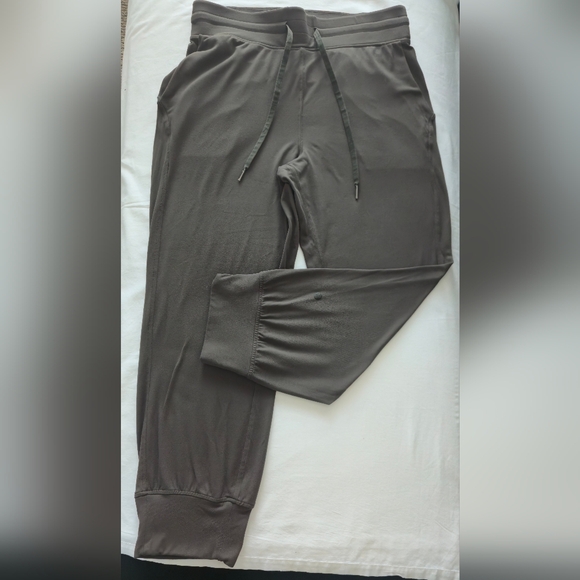 lululemon athletica Dark Green Drawstring Jogger Pants - Picture 2 of 14